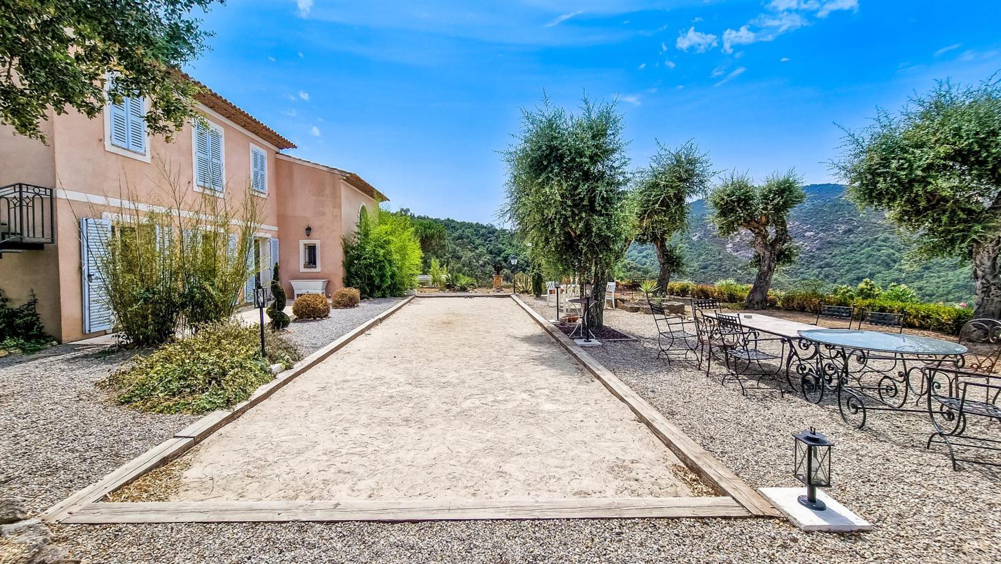 Villa La Lanterne Le Plan-de-la-Tour Exteriör bild